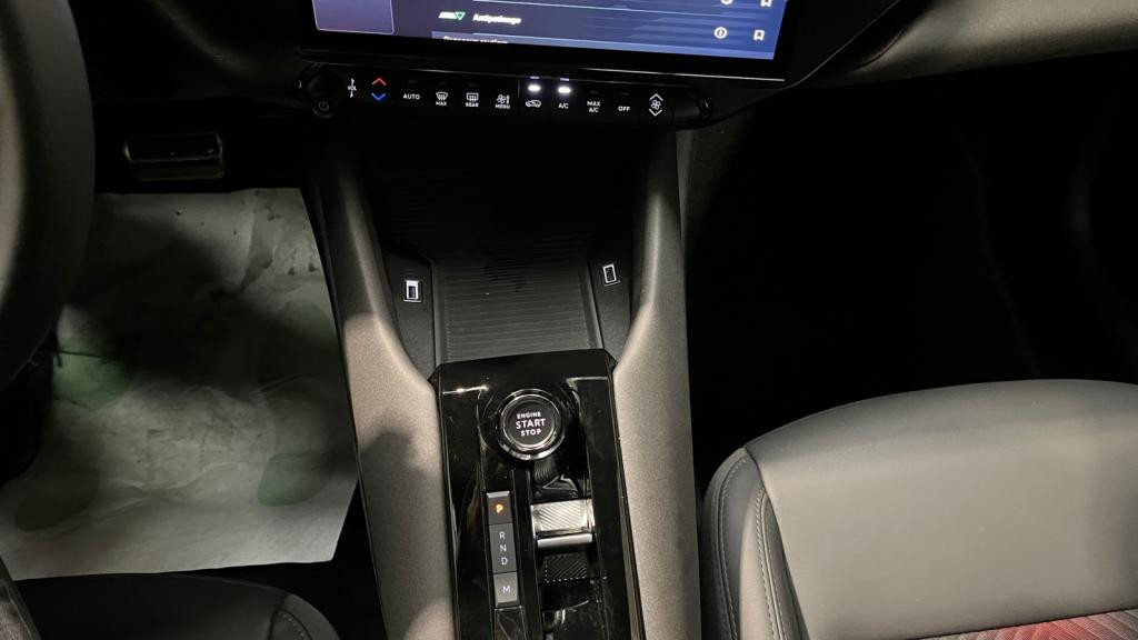 Nouvelle ALFA ROMEO JUNIOR 1.2 Ibrida - 136 - eDCT6  Spéciale 