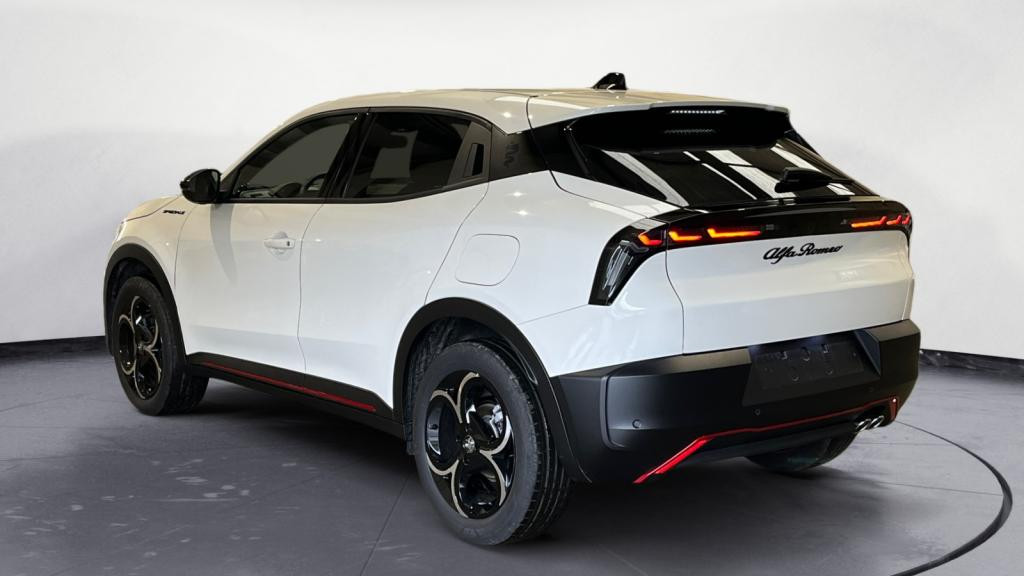 Nouvelle ALFA ROMEO JUNIOR 1.2 Ibrida - 136 - eDCT6  Spéciale 