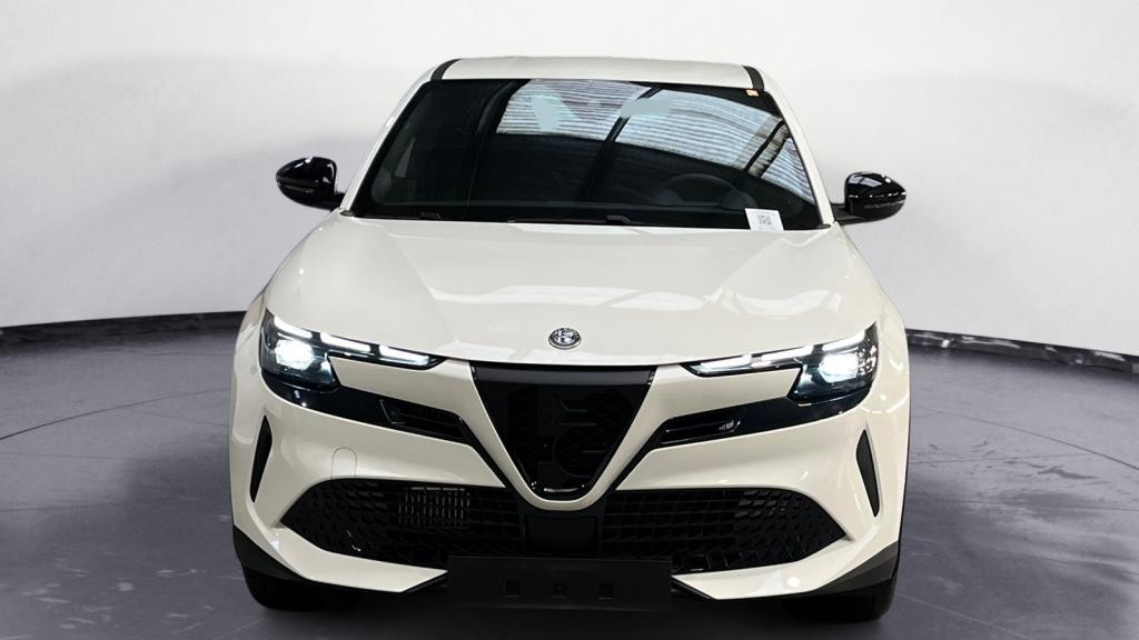 Nouvelle ALFA ROMEO JUNIOR 1.2 Ibrida - 136 - eDCT6  Spéciale 