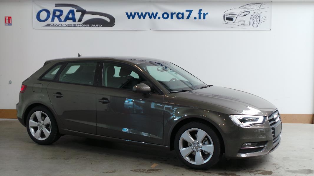 AUDI A3 SPORTBACK 1.4 TFSI COD ULTRA 150CH AMBITION