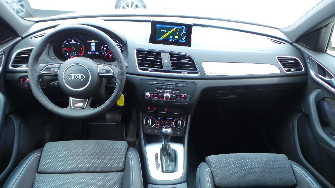 AUDI Q3 2.0 TDI 184 S LINE QUATTRO S TRONIC