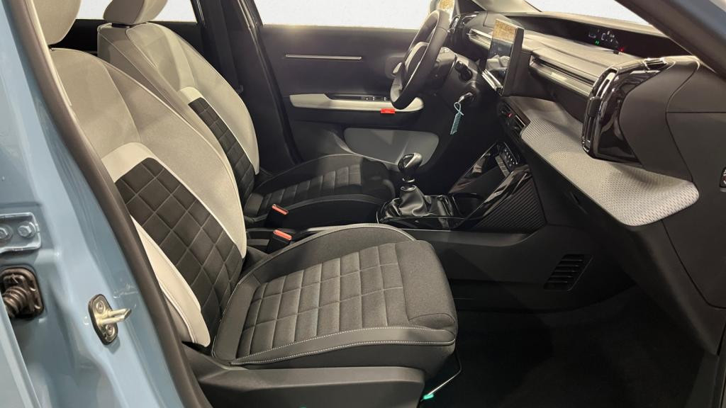 Nouvelle CITROEN C3  1.2 PureTech 12V - 100 S&S  2024 BERLINE Max 