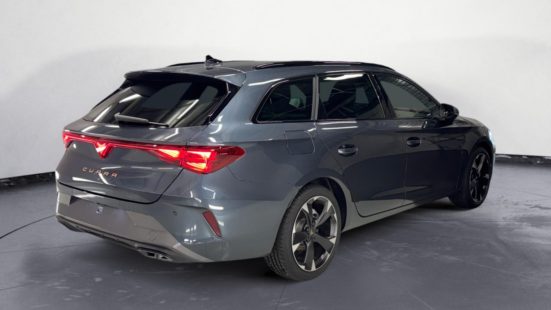 Nouvelle CUPRA LEON SPORTSTOURER 1.5 16V eTSI  Hybrid - 150 - DSG 7  V PHASE 2