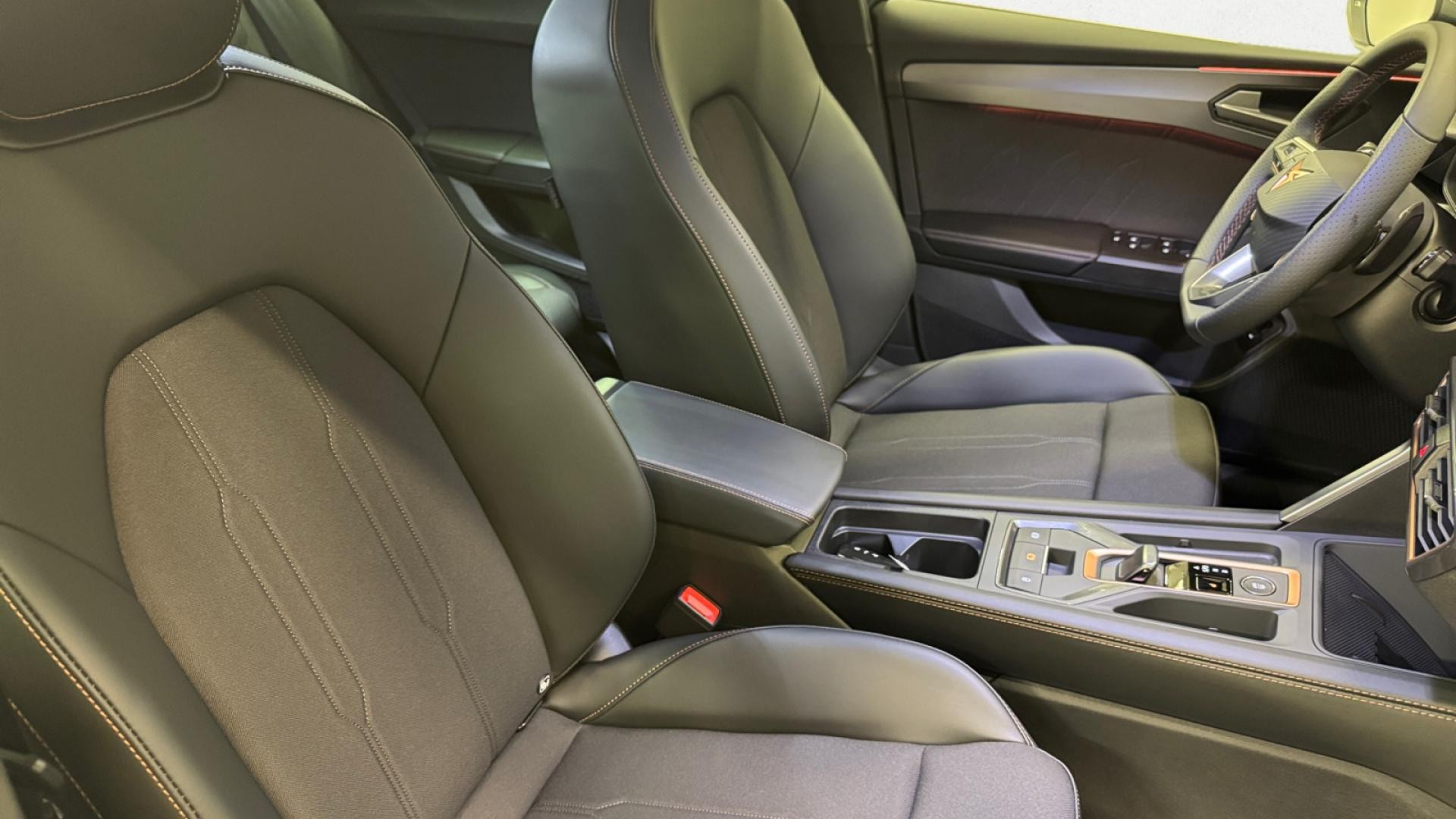 Nouvelle CUPRA LEON SPORTSTOURER 1.5 16V eTSI  Hybrid - 150 - DSG 7  V PHASE 2