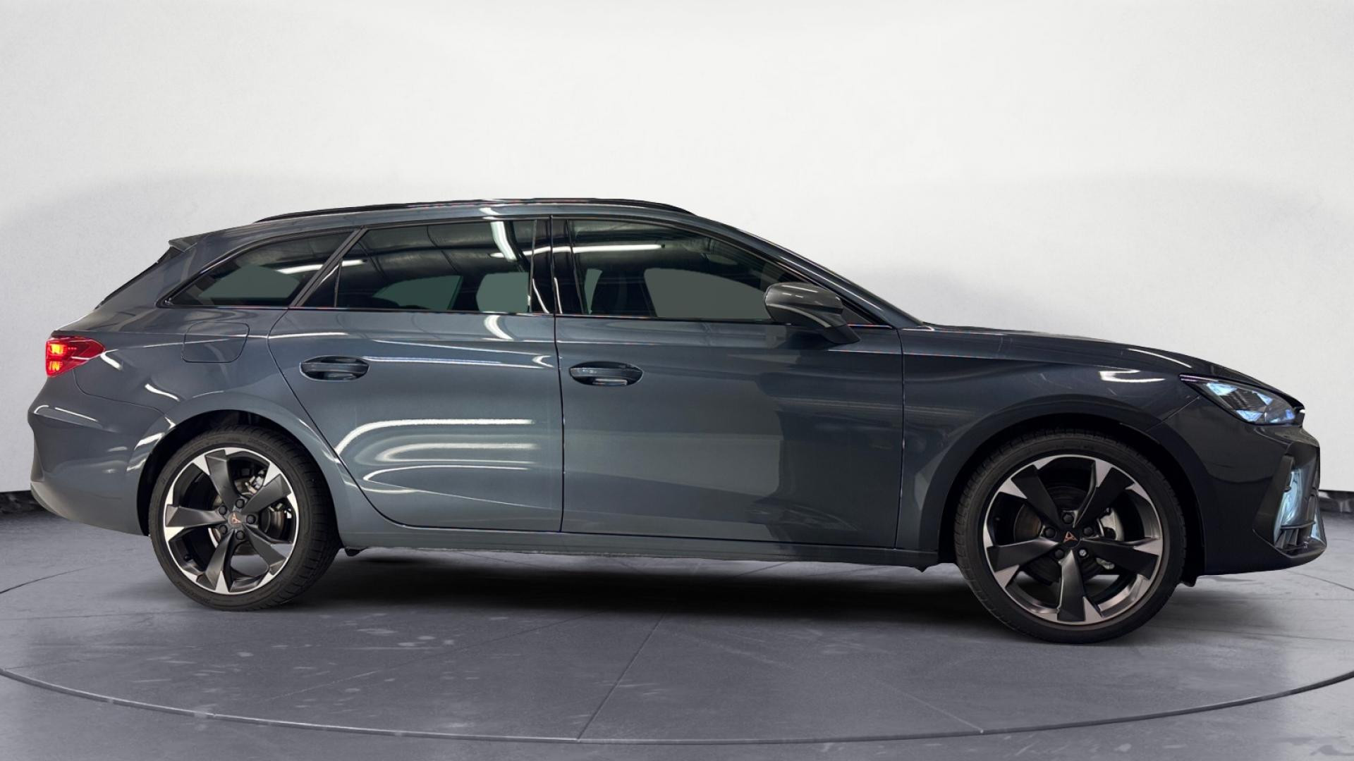 Nouvelle CUPRA LEON SPORTSTOURER 1.5 16V eTSI  Hybrid - 150 - DSG 7  V PHASE 2