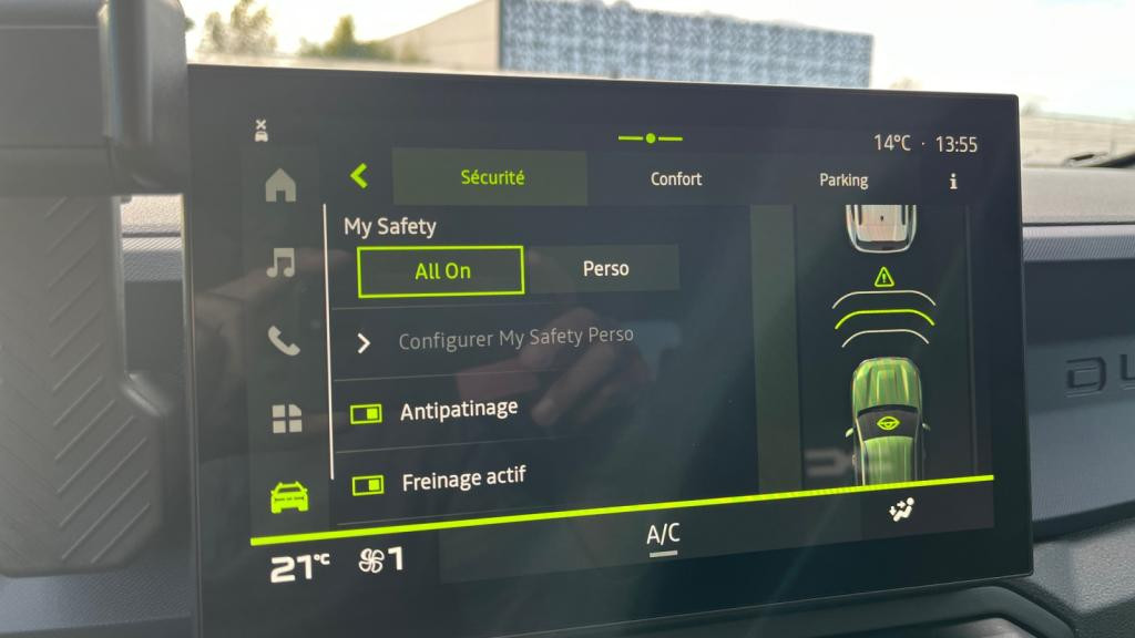 Nouvelle DACIA DUSTER 1.6 Hybrid - 140  III SUV Journey 