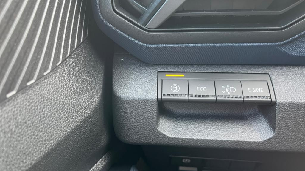 Nouvelle DACIA DUSTER 1.6 Hybrid - 140  III SUV Journey 