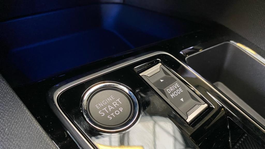 Nouvelle PEUGEOT 3008  1.2i - 145 - e-DCS6  II  GT PHASE 2