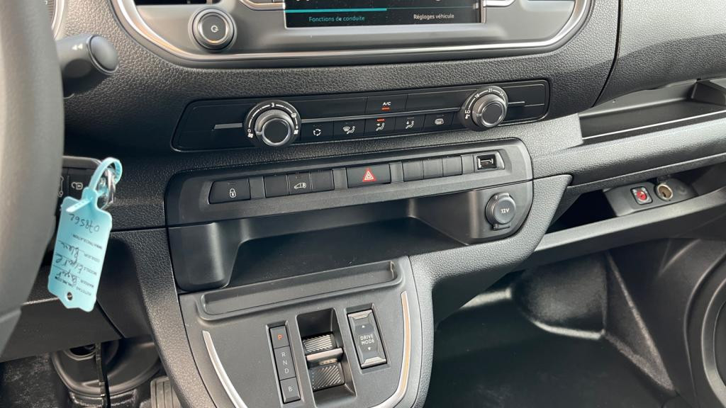 Nouvelle PEUGEOT EXPERT e-M - 136 - 50 kWh  III Fourgon 