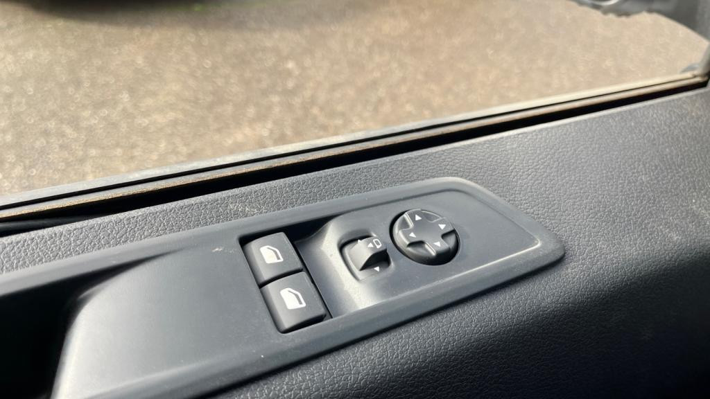 Nouvelle PEUGEOT EXPERT e-M - 136 - 50 kWh  III Fourgon 