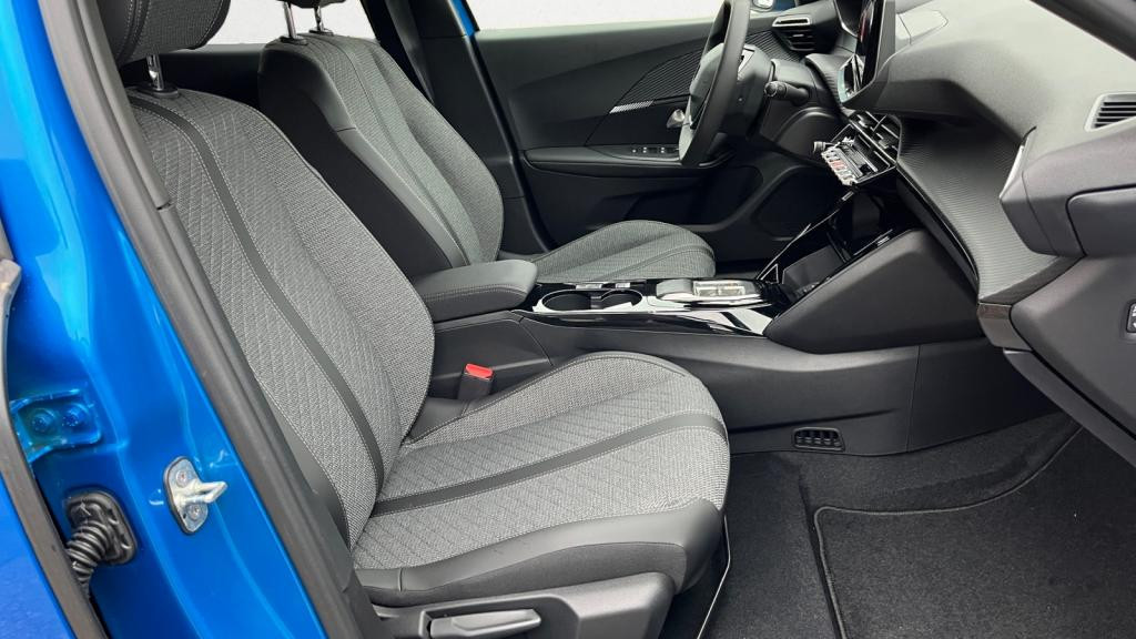 Nouvelle PEUGEOT 2008 e- 156  II  Allure PHASE 2