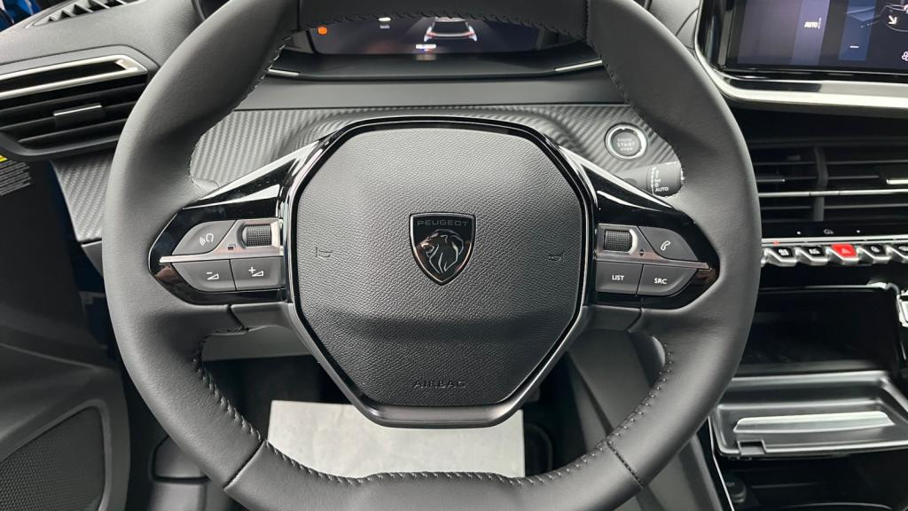 Nouvelle PEUGEOT 2008 e- 156  II  Allure PHASE 2