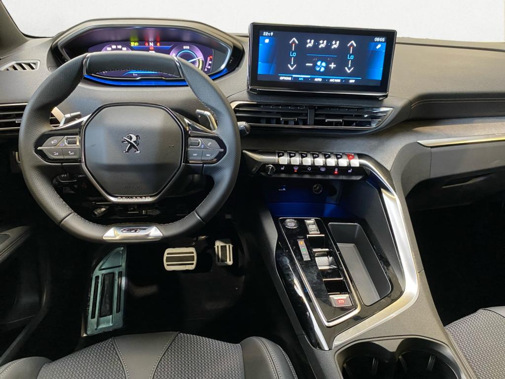 Nouvelle PEUGEOT 3008  1.2i -136 - e-DCS6  II  GT PHASE 2