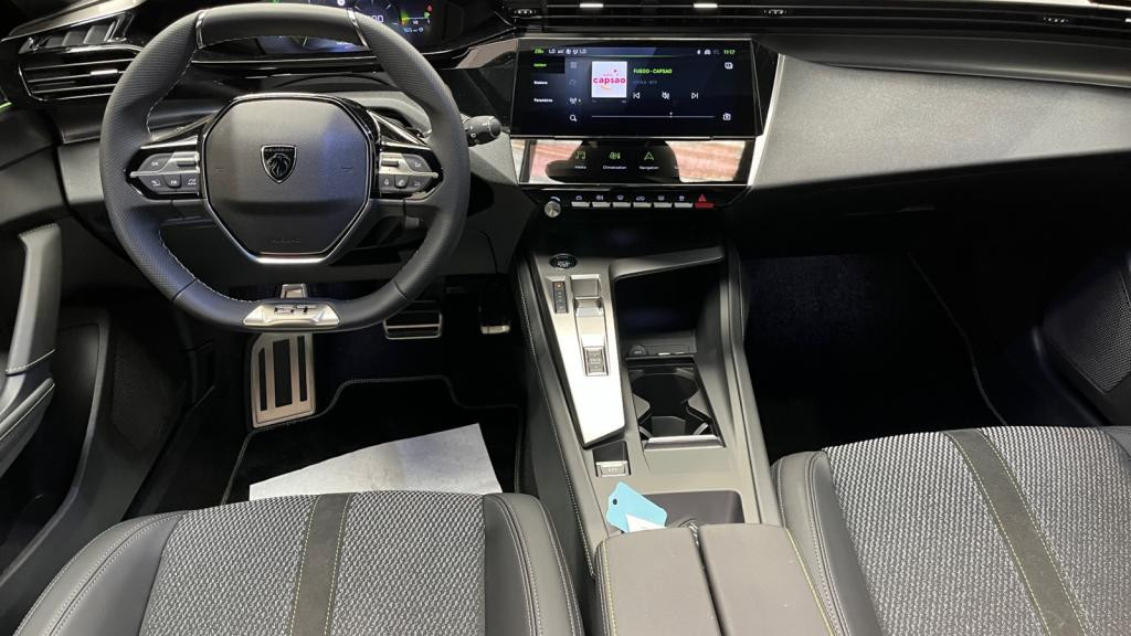 Nouvelle PEUGEOT 308  1.5 BlueHDi  - 130 - EAT8 BERLINE GT 