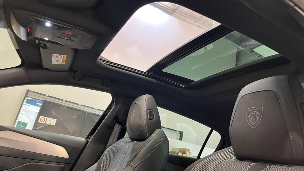 Nouvelle PEUGEOT 308  1.5 BlueHDi  - 130 - EAT8 BERLINE GT 