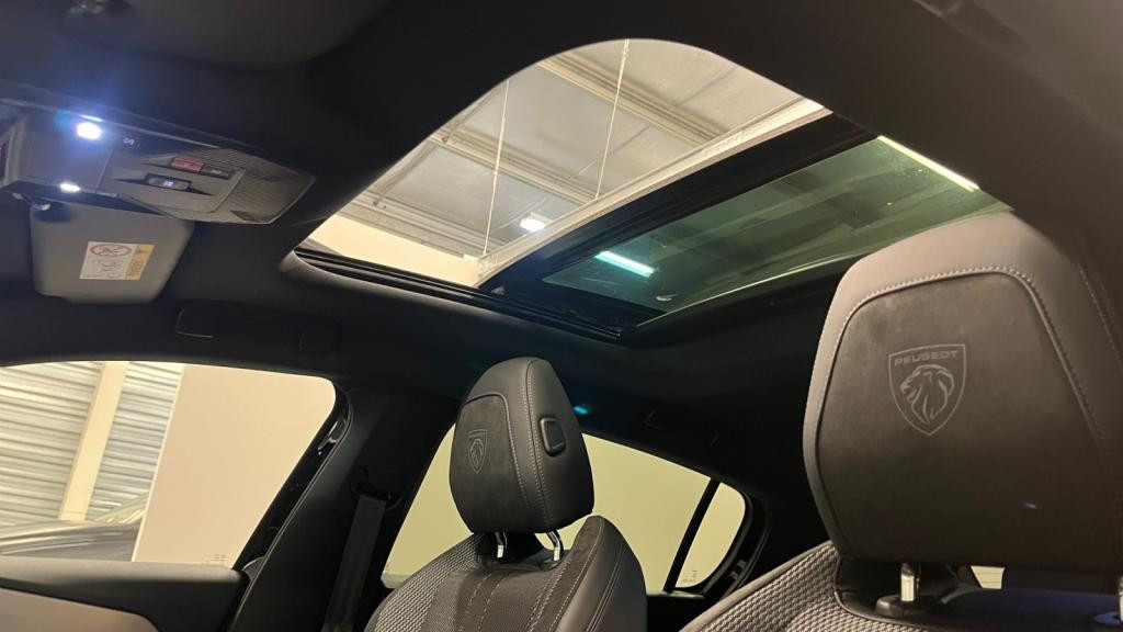 Nouvelle PEUGEOT 308  1.5 BlueHDi  - 130 - EAT8 BERLINE GT 