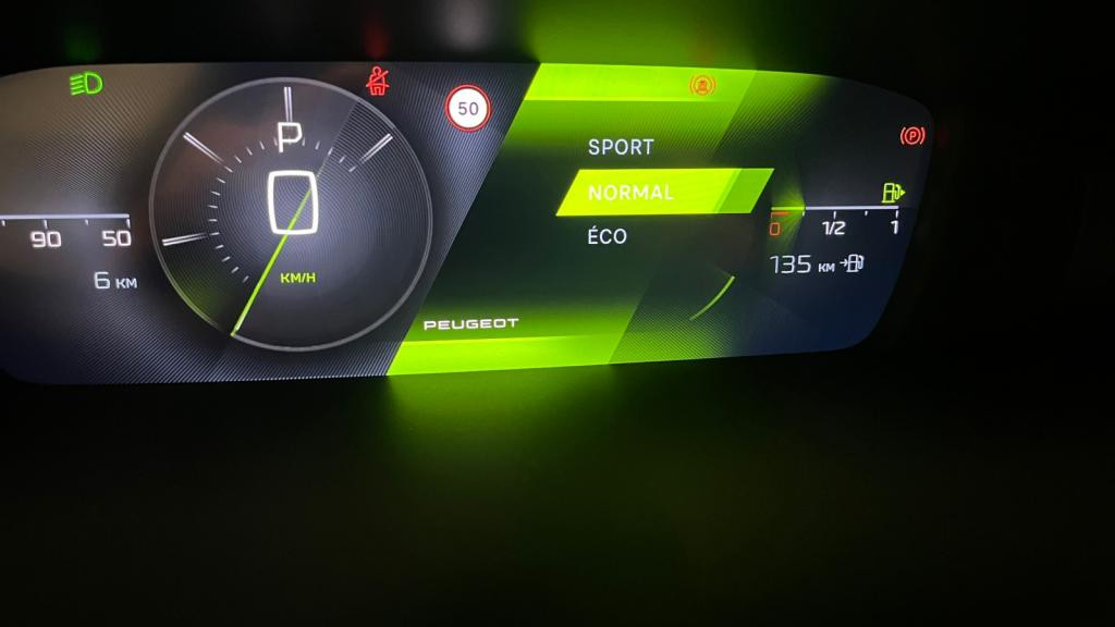 Nouvelle PEUGEOT 308  1.5 BlueHDi - 130 - EAT8  BERLINE GT 