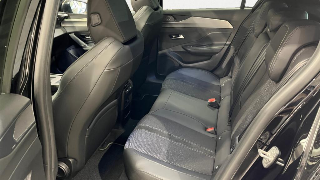 Nouvelle PEUGEOT 308  1.5 BlueHDi - 130 - EAT8   BERLINE GT 