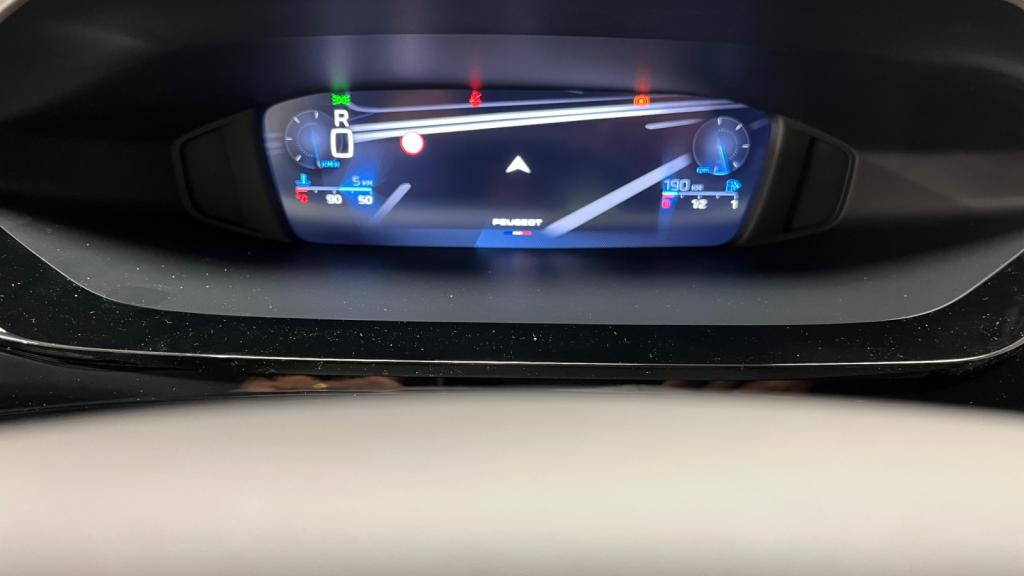 Nouvelle PEUGEOT 308  1.5 BlueHDi - 130 - EAT8  BERLINE Allure 