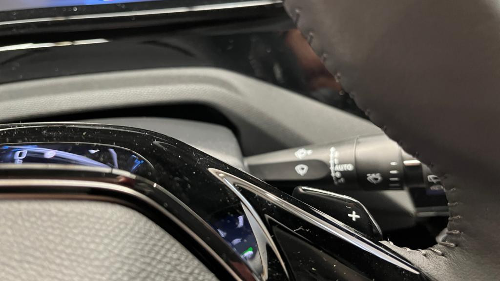 Nouvelle PEUGEOT 308  1.5 BlueHDi - 130 - EAT8  BERLINE Allure 