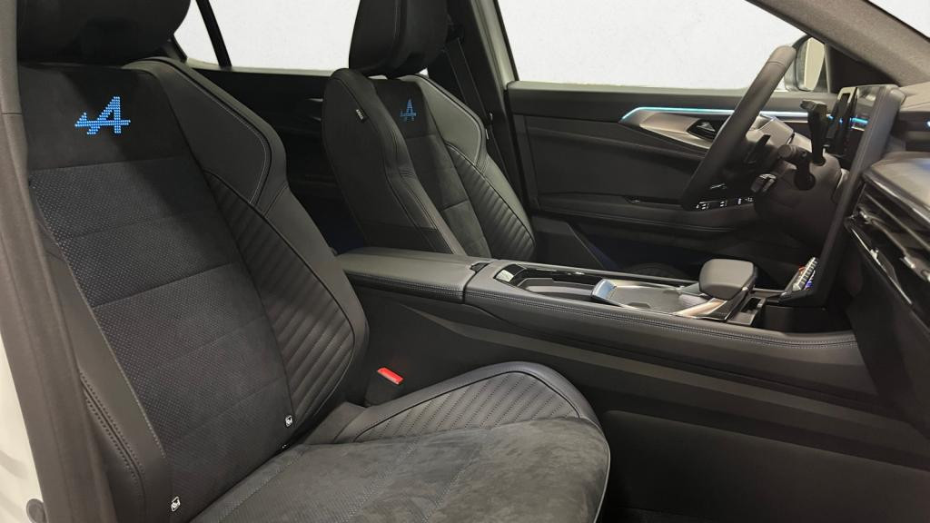 Nouvelle RENAULT RAFALE 1.2 E-Tech Full Hybride - 200 - BVA multi-modes  Esprit Alpine 