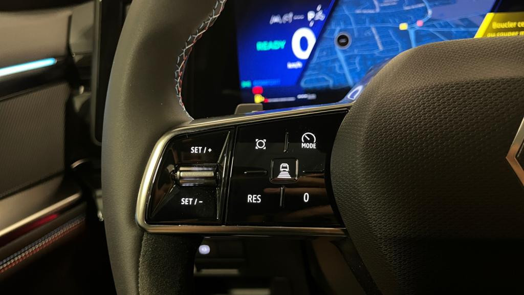 Nouvelle RENAULT RAFALE 1.2 E-Tech Full Hybride - 200 - BVA multi-modes  Esprit Alpine 