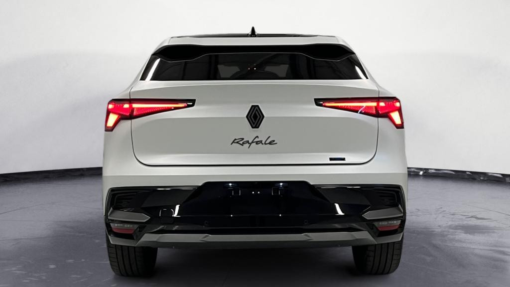 Nouvelle RENAULT RAFALE 1.2 E-Tech Full Hybride - 200 - BVA multi-modes  Esprit Alpine 