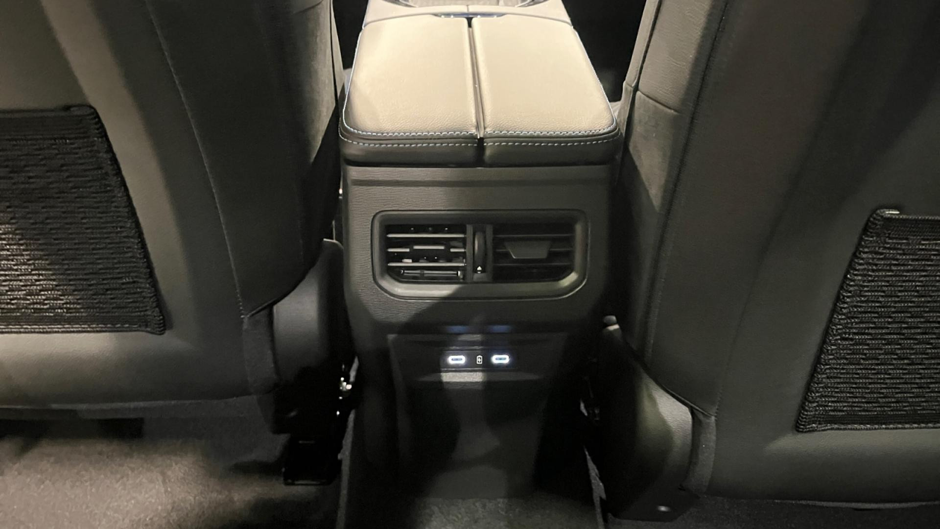 Nouvelle RENAULT ESPACE 1.2 E-Tech Full Hybride - 200 - CVT - 7 pl -  VI Esprit Alpine