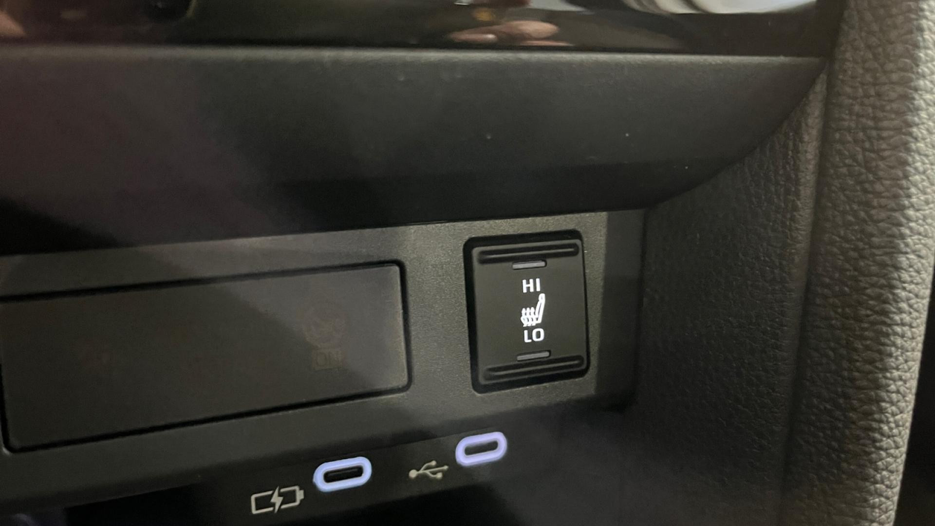 Nouvelle TOYOTA Yaris Cross Hybrid 130h - CVT (MC24)  Design 