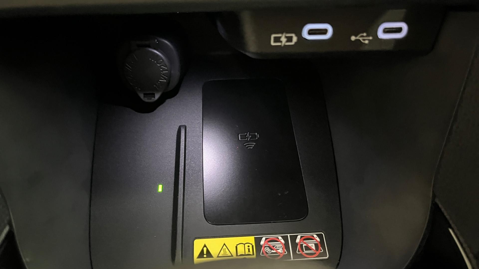 Nouvelle TOYOTA Yaris Cross Hybrid 130h - CVT (MC24) Design 