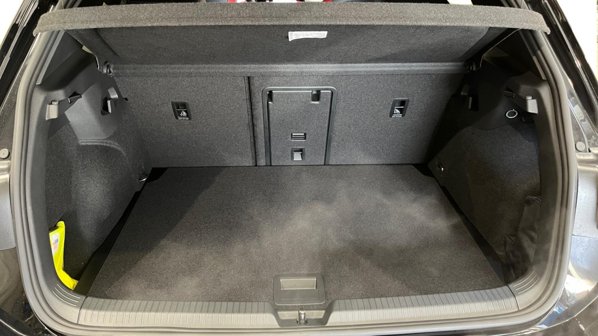 VOLKSWAGEN GOLF 2.0 TSI - 300 - DSG 7  VIII BERLINE GTI Clubsport