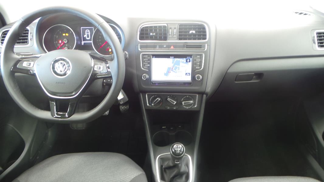 VOLKSWAGEN POLO 1.2 TSI 90CH CONFORTLINE 5P