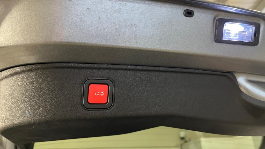 Nouvelle ALFA ROMEO JUNIOR 1.2 Ibrida - 136 - eDCT6  Spéciale 