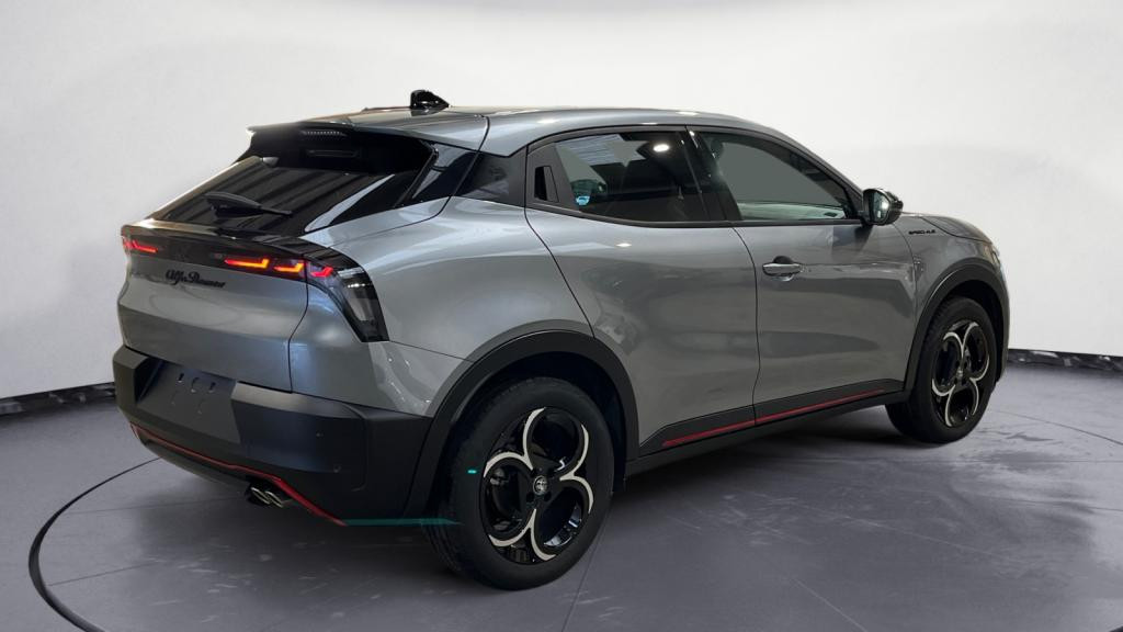 Nouvelle ALFA ROMEO JUNIOR 1.2 Ibrida - 136 - eDCT6  Spéciale 