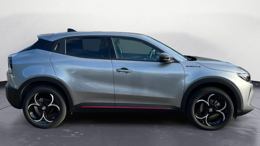 Nouvelle ALFA ROMEO JUNIOR 1.2 Ibrida - 136 - eDCT6  Spéciale 