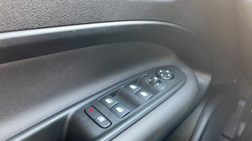 Nouvelle ALFA ROMEO JUNIOR 1.2 Ibrida - 136 - eDCT6  Spéciale 