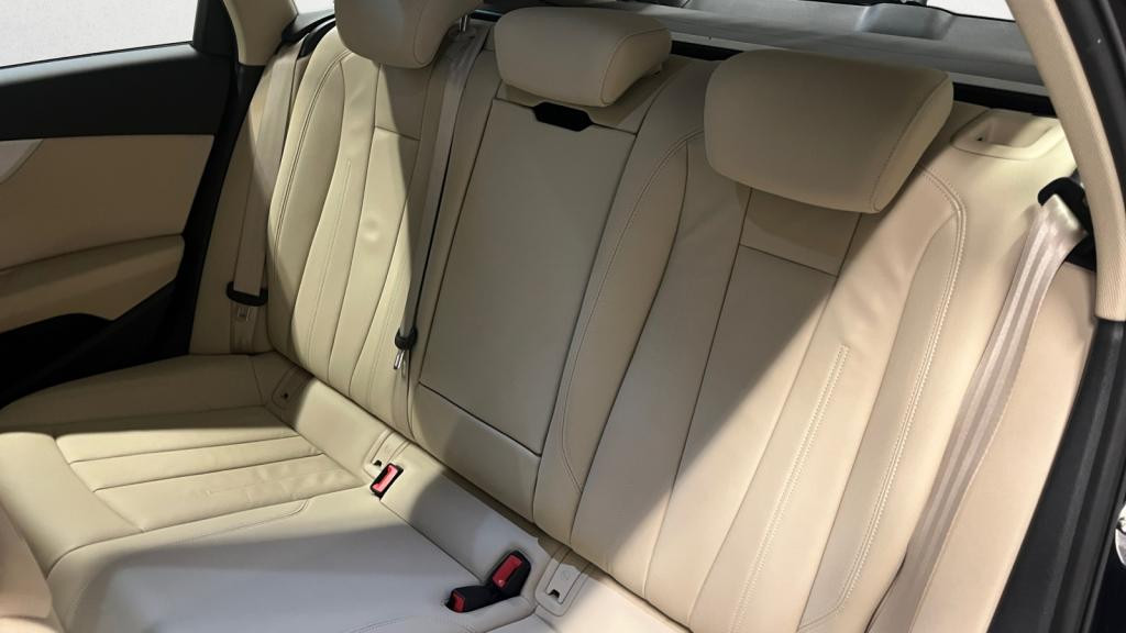 AUDI A4 AVANT 2.0 35 TDI - 163 - S-tronic Business line PHASE 3