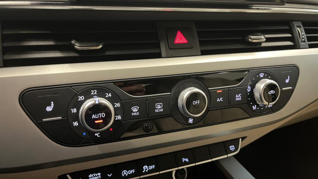 AUDI A4 AVANT 2.0 35 TDI - 163 - S-tronic Business line PHASE 3