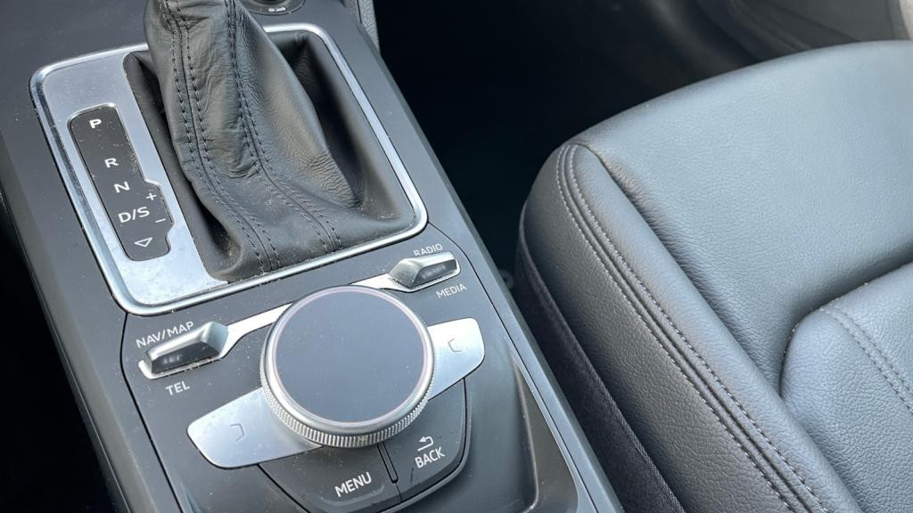 AUDI Q2  2.0 30 TDI - 116 - S-tronic  Advanced PHASE 2