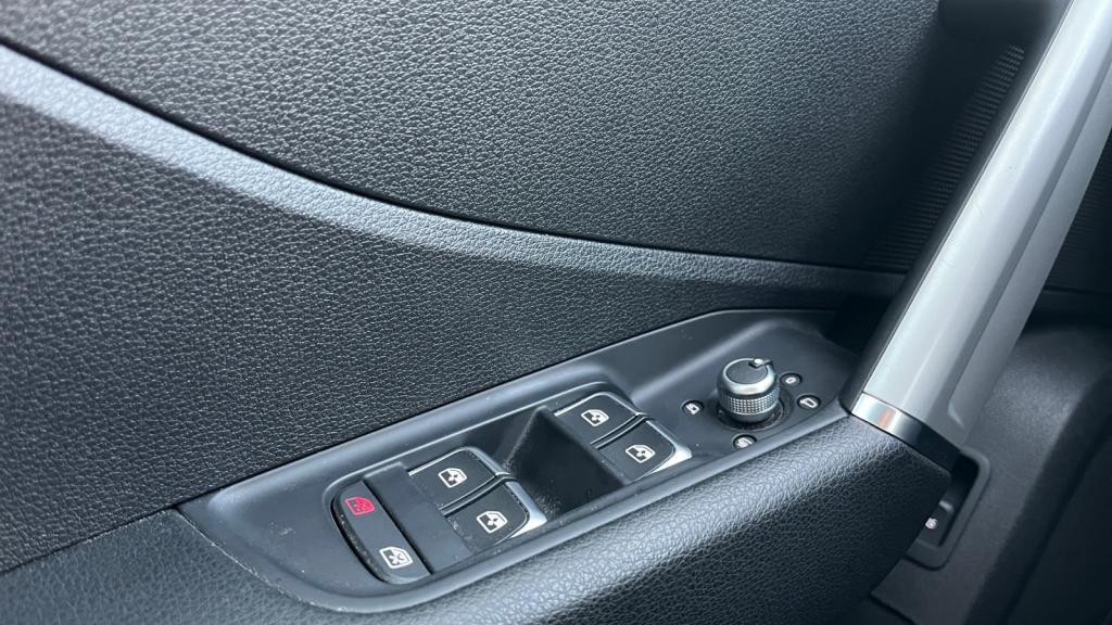 AUDI Q2  2.0 30 TDI - 116 - S-tronic  Advanced PHASE 2