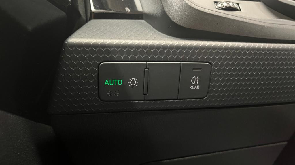 AUDI A1 1.0 25 TFSI - 95 - S-Tronic  Design