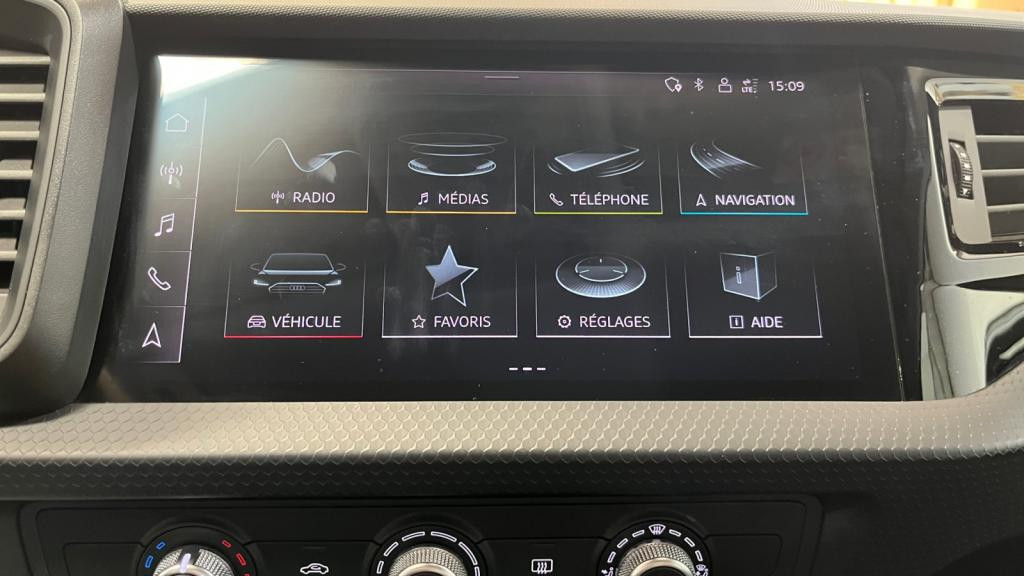 AUDI A1 1.0 25 TFSI - 95 - S-Tronic  Design