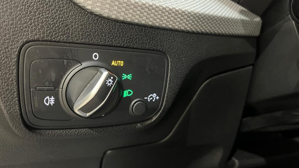 AUDI Q2  1.0 30 TFSI - 110  Design PHASE 2