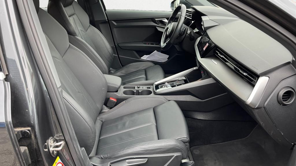 AUDI A3 SPORTBACK 1.0 30 TFSI - 110 - S-Tronic 7  8Y Business Line