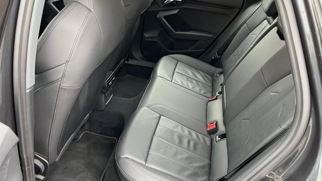 AUDI A3 SPORTBACK 1.0 30 TFSI - 110 - S-Tronic 7  8Y Business Line