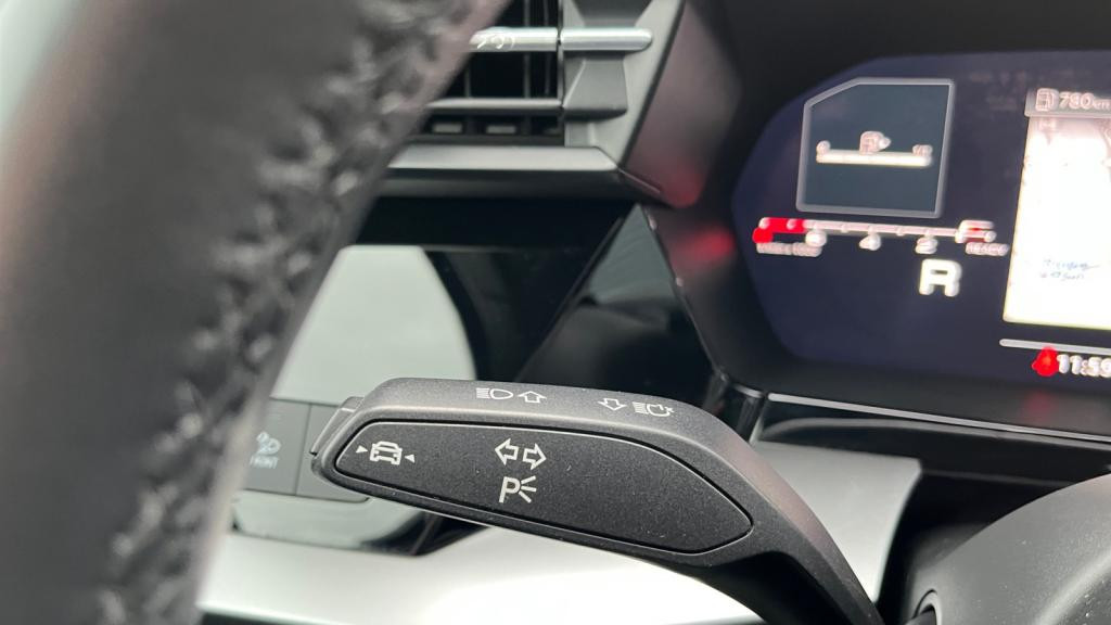 AUDI A3 SPORTBACK 1.0 30 TFSI - 110 - S-Tronic 7  8Y Business Line