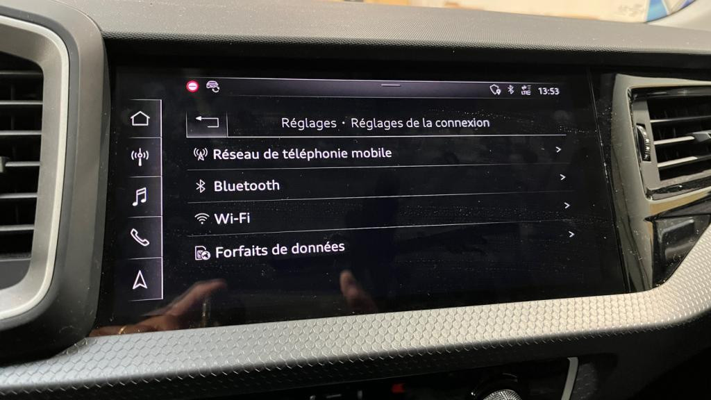 AUDI A1 TFSI 95  SPORTBACK Design - Navigation - Clé Confort - Audi Park System Plus