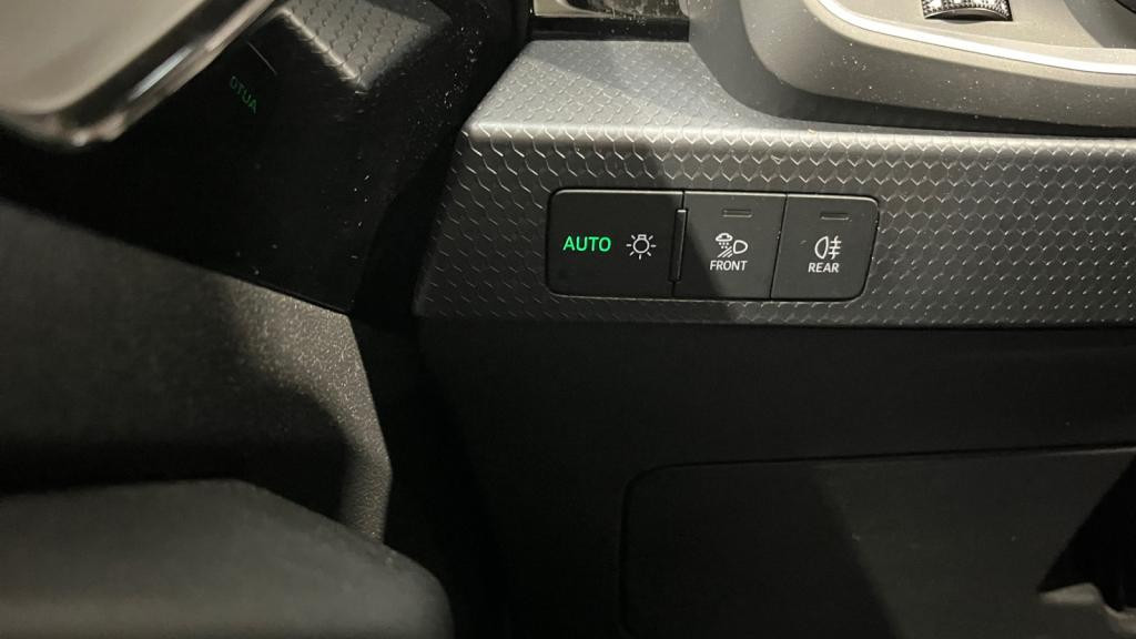 AUDI A1 TFSI 95  SPORTBACK Design - Navigation - Clé Confort - Audi Park System Plus