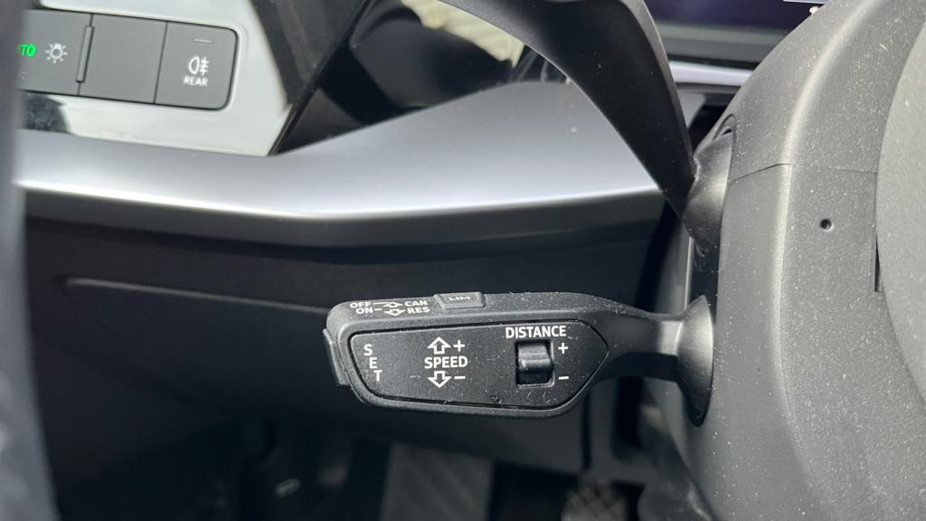 AUDI A3 SPORTBACK 2.0 30 TDI - 116  8Y  Business Line 