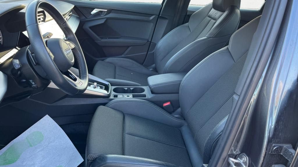 Nouvelle AUDI A3 SPORTBACK 1.5 35 TFSI - 150 - S-Tronic 7  8Y SPORTBACK S line